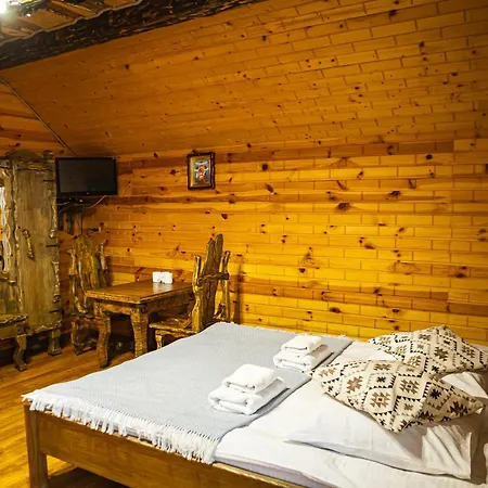 Hotel Zatyshok Nad Prutom