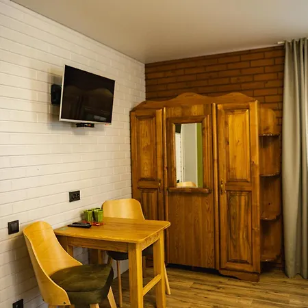 Zatyshok Nad Prutom Hotel Bukowel