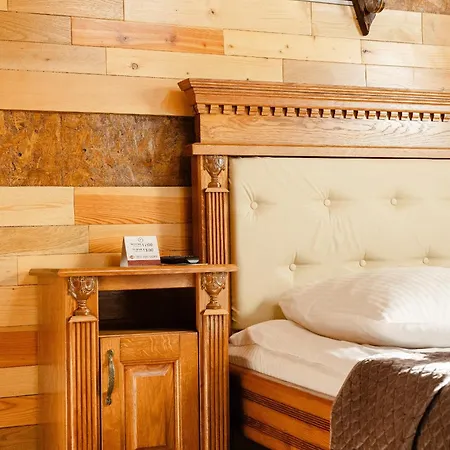 Zatyshok Nad Prutom * Bukowel