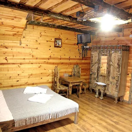 Zatyshok Nad Prutom Hotel *