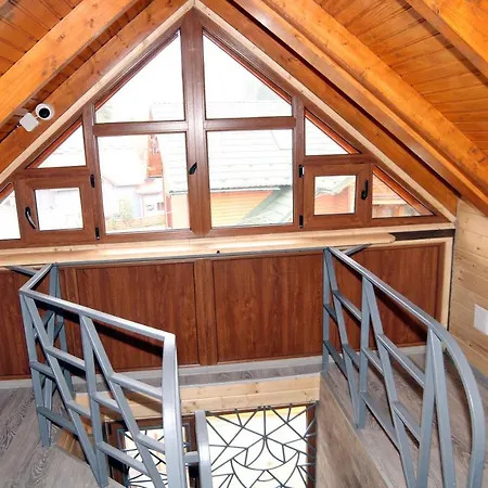 Zatyshok Nad Prutom Bukowel